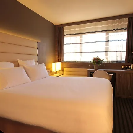 Hotel De Brienne 4*