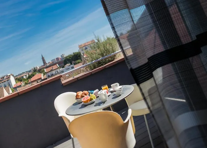 دي برييان 4* تولوز