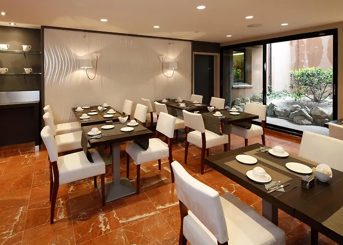 دي برييان 4*