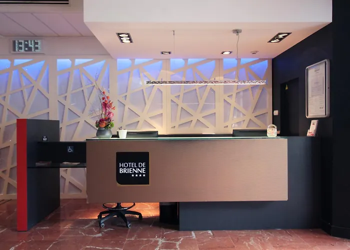 دي برييان 4*